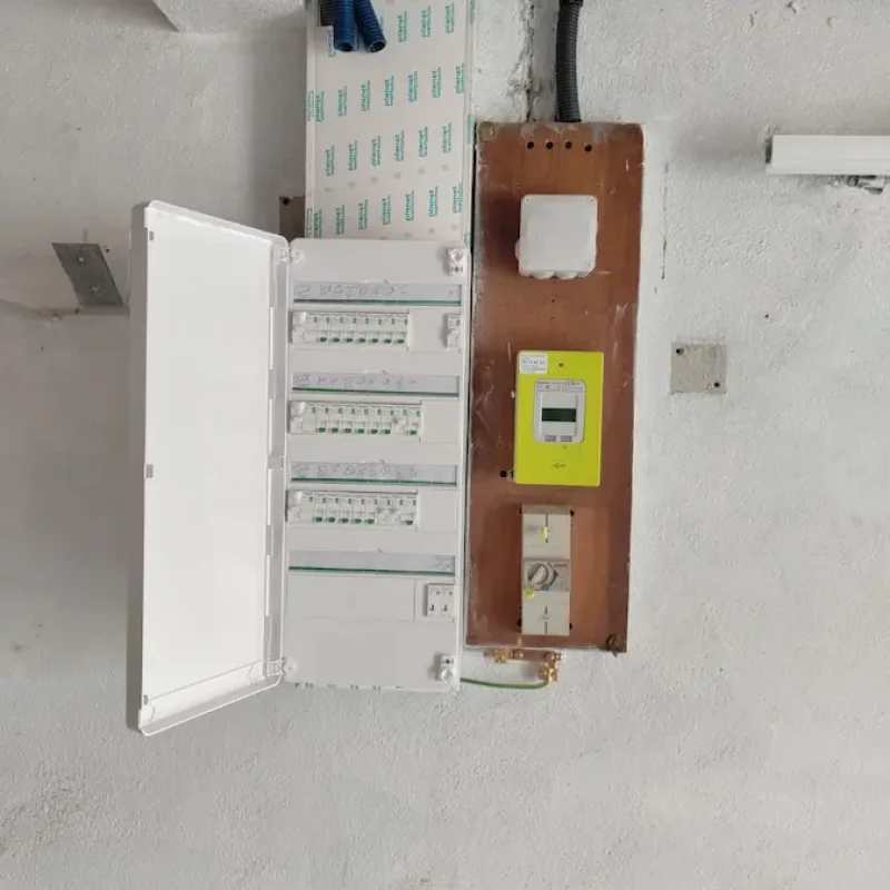 Réalisation électricité, JG Energies, plombier aux Essart-en-Bocage